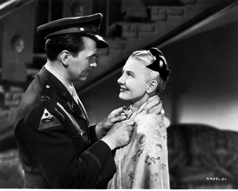 John Lund, Jean Arthur - A Foreign Affair - Photos