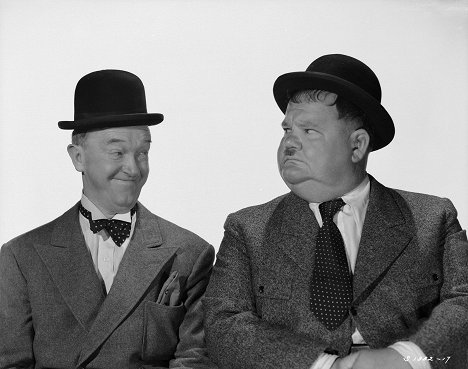 Stan Laurel, Oliver Hardy - Nothing But Trouble - Promóció fotók