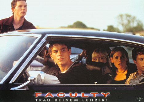 Shawn Hatosy, Josh Hartnett, Laura Harris, Clea DuVall, Elijah Wood - The Faculty - Lobby Cards