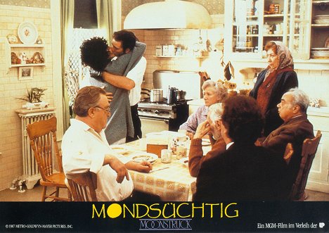 Vincent Gardenia, Cher, Nicolas Cage, Olympia Dukakis, Julie Bovasso, Louis Guss - Moonstruck - Lobby Cards