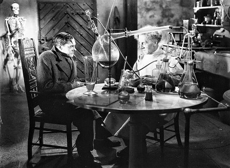 Colin Clive, Ernest Thesiger - La novia de Frankenstein - De la película