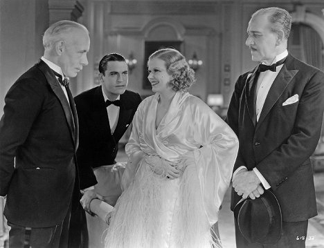 Lewis Stone, Chester Morris, Jean Harlow, Henry Stephenson - Red-Headed Woman - Photos
