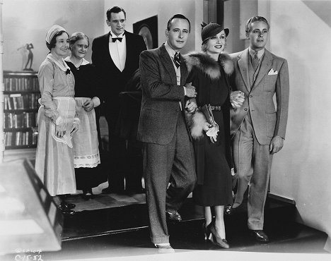 Mary Gordon, Monroe Owsley, Carole Lombard, Gene Raymond - Brief Moment - Van film