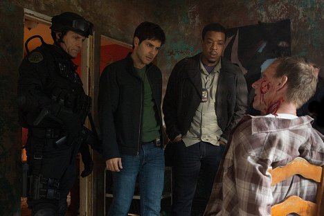 Glen Baggerly, David Giuntoli, Russell Hornsby, Michael Patten - Grimm - The Hour of Death - Photos