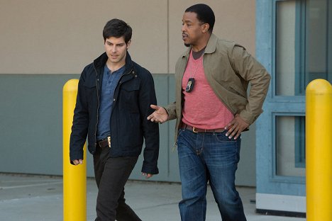 David Giuntoli, Russell Hornsby - Grimm - To Protect and Serve Man - Z filmu