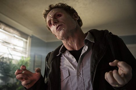 Solomon Brende - Grimm - The Waking Dead - Photos