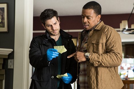 David Giuntoli, Russell Hornsby - Grimm - The Good Soldier - Photos