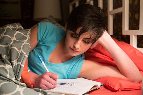 Jacqueline Toboni - Grimm - Le Gang des voleuses - Film