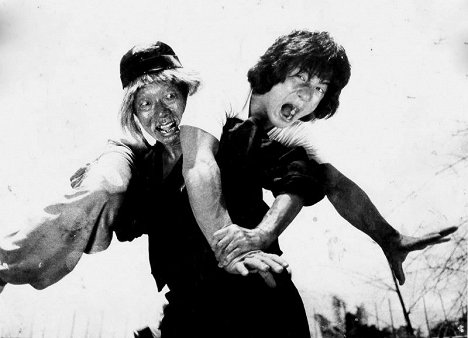 Simon Siu-Tin Yuen, Jackie Chan - Majstrov Syn - Z filmu