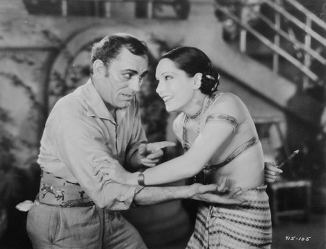 Lon Chaney, Lupe Velez - Where East Is East - Photos