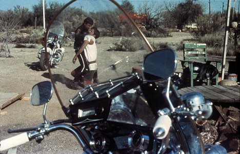 Robert Blake, Billy Green Bush - Harley Davidson 344 - Filmfotos