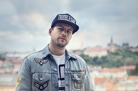 Otakar Petřina - Marpo feat. Hard Target: Celej Blokk - Promo