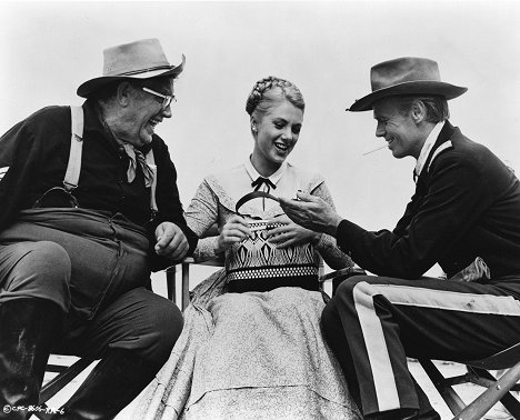 Andy Devine, Shirley Jones, Richard Widmark - Two Rode Together - Making of