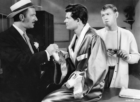 Keenan Wynn, Dewey Martin, Earl Holliman - Tennessee Champ - Z filmu