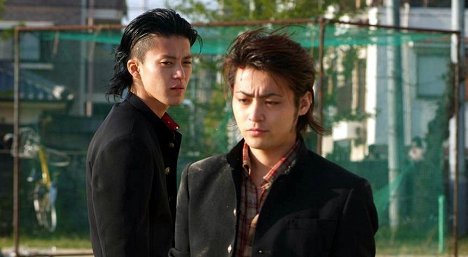 Šun Oguri, Takajuki Jamada - Crows Zero - Z filmu