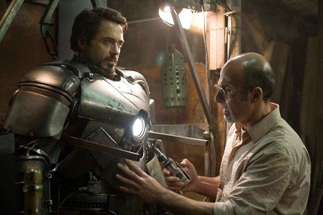 Robert Downey Jr., Shaun Toub - Iron Man - Photos