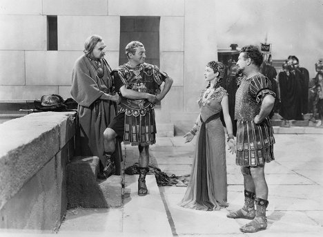 Cecil Parker, Claude Rains, Vivien Leigh, Basil Sydney - Caesar och Cleopatra - Kuvat elokuvasta