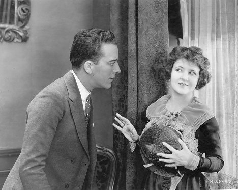 Jack Mulhall, Marguerite Clark - All of a Sudden Peggy - Filmfotos
