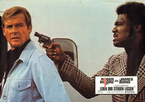 Roger Moore, Tommy Lane - James Bond - Leben und sterben lassen - Lobbykarten