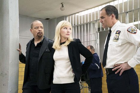 Ice-T, Kelli Giddish, Sal Rendino - Law & Order: Special Victims Unit - Täter und Opfer - Filmfotos