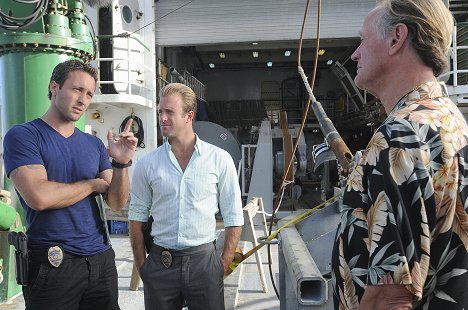 Alex O'Loughlin, Scott Caan, Peter Fonda - Hawaii 5.0 - Mea Makamae - Z filmu