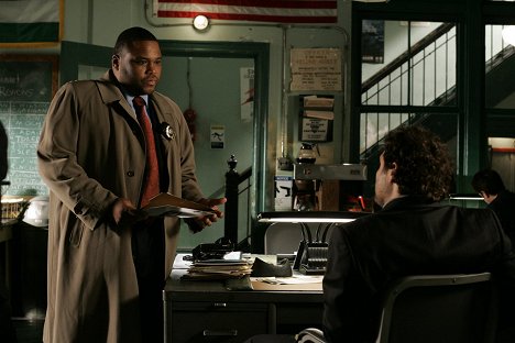 Anthony Anderson - Law & Order - Burn Card - Photos