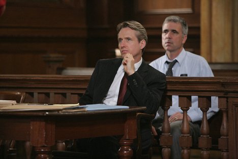 Linus Roache - Law & Order - Great Satan - Photos