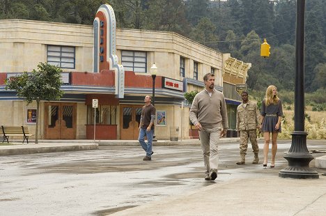 Jason Wiles, Alan Ruck, Chadwick Boseman - Persons Unknown - De la película