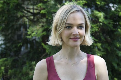 Jess Weixler - The Disappearance of Eleanor Rigby: Them - Film