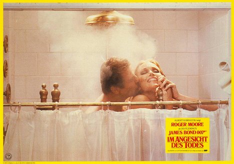 Roger Moore, Tanya Roberts - Panorama para matar - Fotocromos