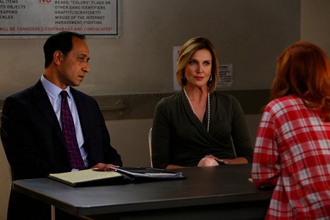 Brenda Strong - The Mysteries of Laura - The Mystery of the Mobile Murder - Photos