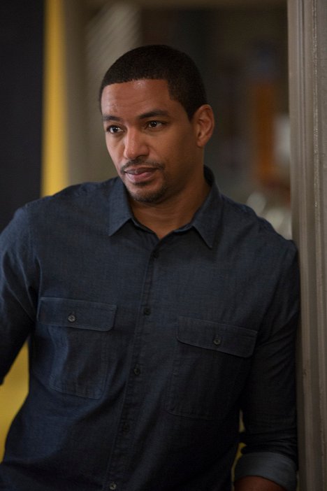 Laz Alonso - Prípady pre Lauru - The Mystery of the Dysfunctional Dynasty - Z filmu