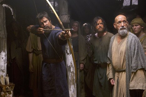 Christian Bale, Aaron Paul, Ben Kingsley - Exodus: Bohovia a králi - Z filmu