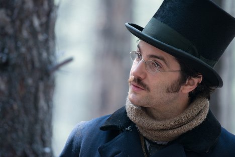 Jim Sturgess - Stonehearst Asylum - Van film