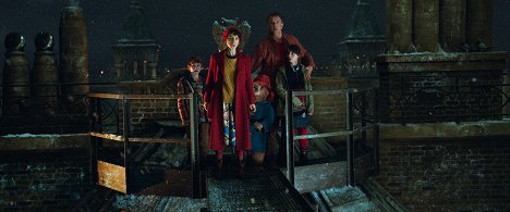 Samuel Joslin, Sally Hawkins, Hugh Bonneville, Madeleine Harris - Paddington - Filmfotos