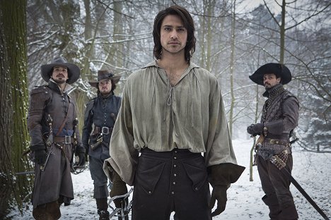 Santiago Cabrera, Tom Burke, Luke Pasqualino, Howard Charles - A muskétások - Promóció fotók