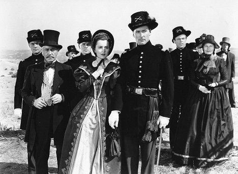 Henry O'Neill, Ronald Reagan, Olivia de Havilland, Errol Flynn - Santa Fe Trail - Kuvat elokuvasta