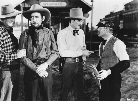 Alan Hale, Victor Jory, Errol Flynn - Der Herr des wilden Westens - Filmfotos
