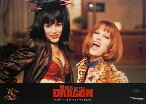 Laurence Ashley, Bridget Fonda - El beso del dragón - Fotocromos