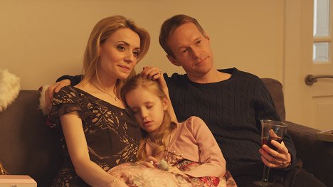 Christine Bottomley, Libbi Rubens, Steven Mackintosh - Stracone święta - Z filmu