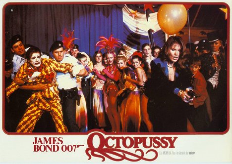 Roger Moore, Maud Adams, Kristina Wayborn - James Bond - Octopussy - Lobbykarten