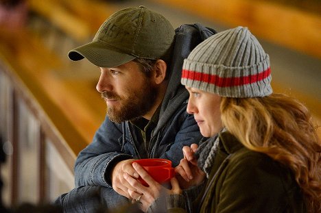 Ryan Reynolds, Mireille Enos - Cautivos - De la película