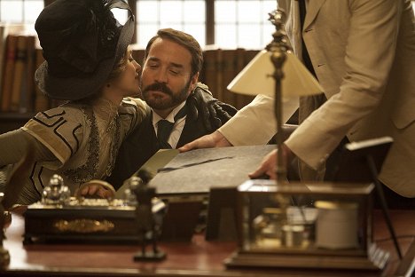 Zoë Tapper, Jeremy Piven - Mr. Selfridge - Episode 3 - De la película