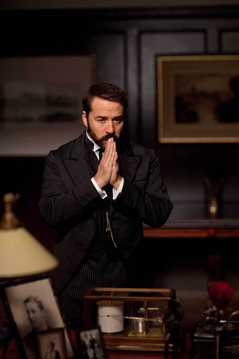 Jeremy Piven - Mr. Selfridge - Episode 9 - Photos