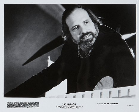 Brian De Palma - Zjizvená tvář - Fotosky