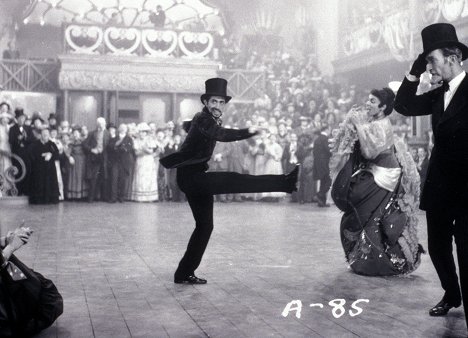 Muriel Smith, Walter Crisham - Moulin Rouge - De la película