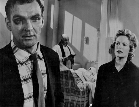 Stanley Baker, Peggy Cummins - Hell Drivers - Film