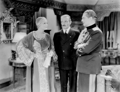 Greta Garbo, C. Henry Gordon, Lionel Barrymore - Mata Hari - Z filmu