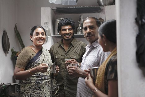 Saranya Ponvannan, Dileepan - Vathikuchi - Van film