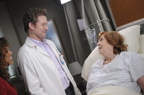 James Tupper, Anne Meara - Mercy - The Last Thing I Said Was - Van film